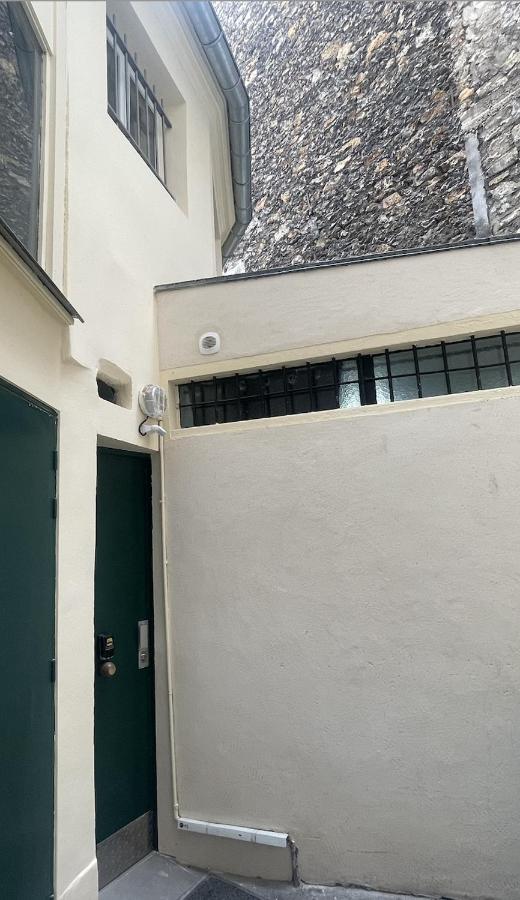 Beau Studio Meuble 2Min Du Moulin Rouge Parijs Buitenkant foto